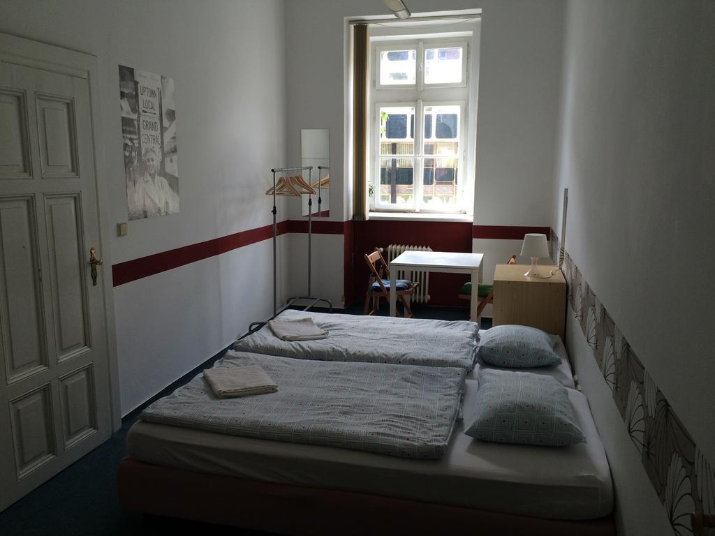 Charles Square Hostel Praga Exterior foto