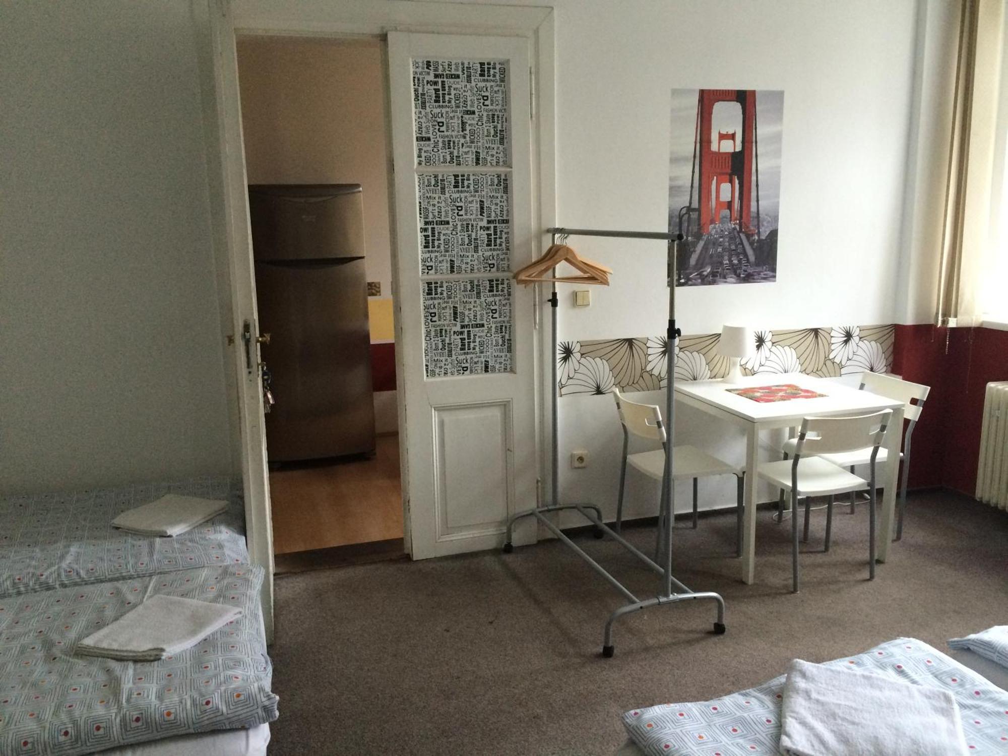 Charles Square Hostel Praga Cameră foto